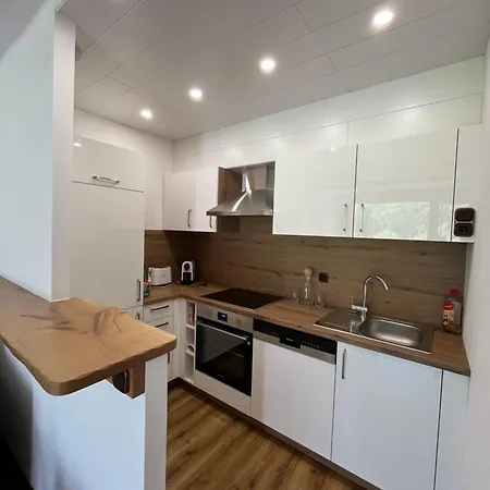 Elisabeth Apartment *